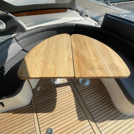 Une Nuit Sur Un Magnifique Bateau Linge Et Menage Inclus - Boat Paradise La Rochelle La Rochelle  Exterior foto